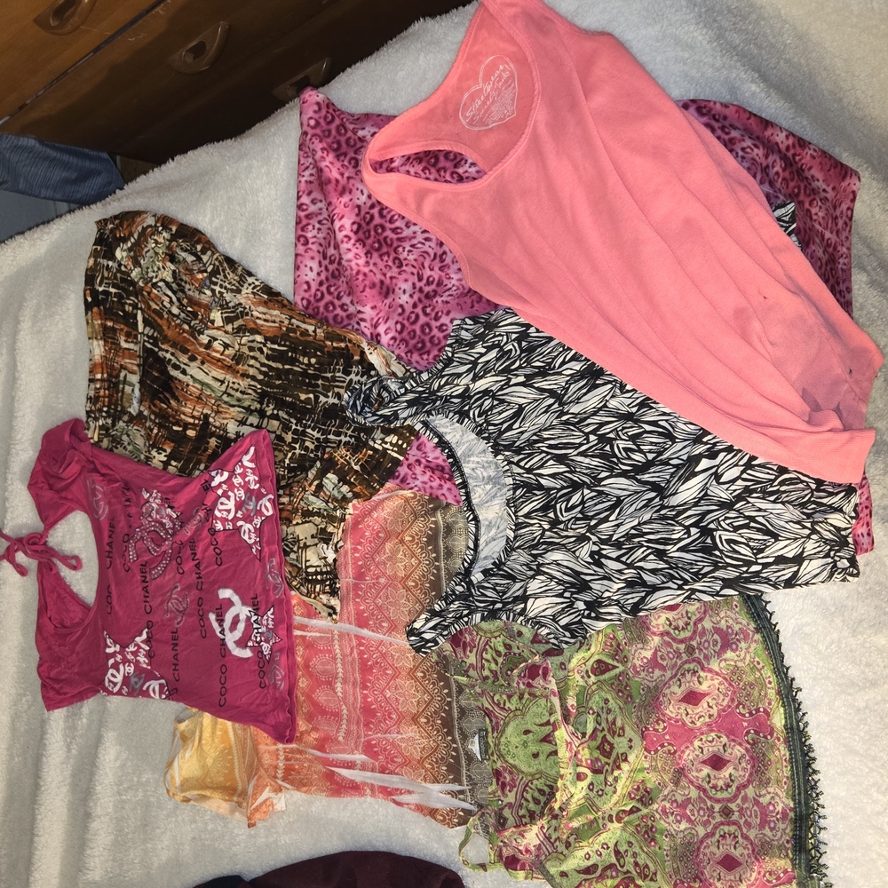 Miscellaneus Clothes SM-L Lot